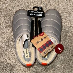 NWT dearfoams womens Slippers